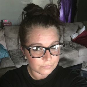 Meet your Posher, Jacquelyn